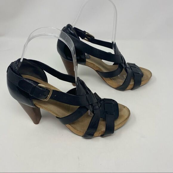 Cole Haan Black Leather Heels- Size 7.5 - Picture 10 of 13